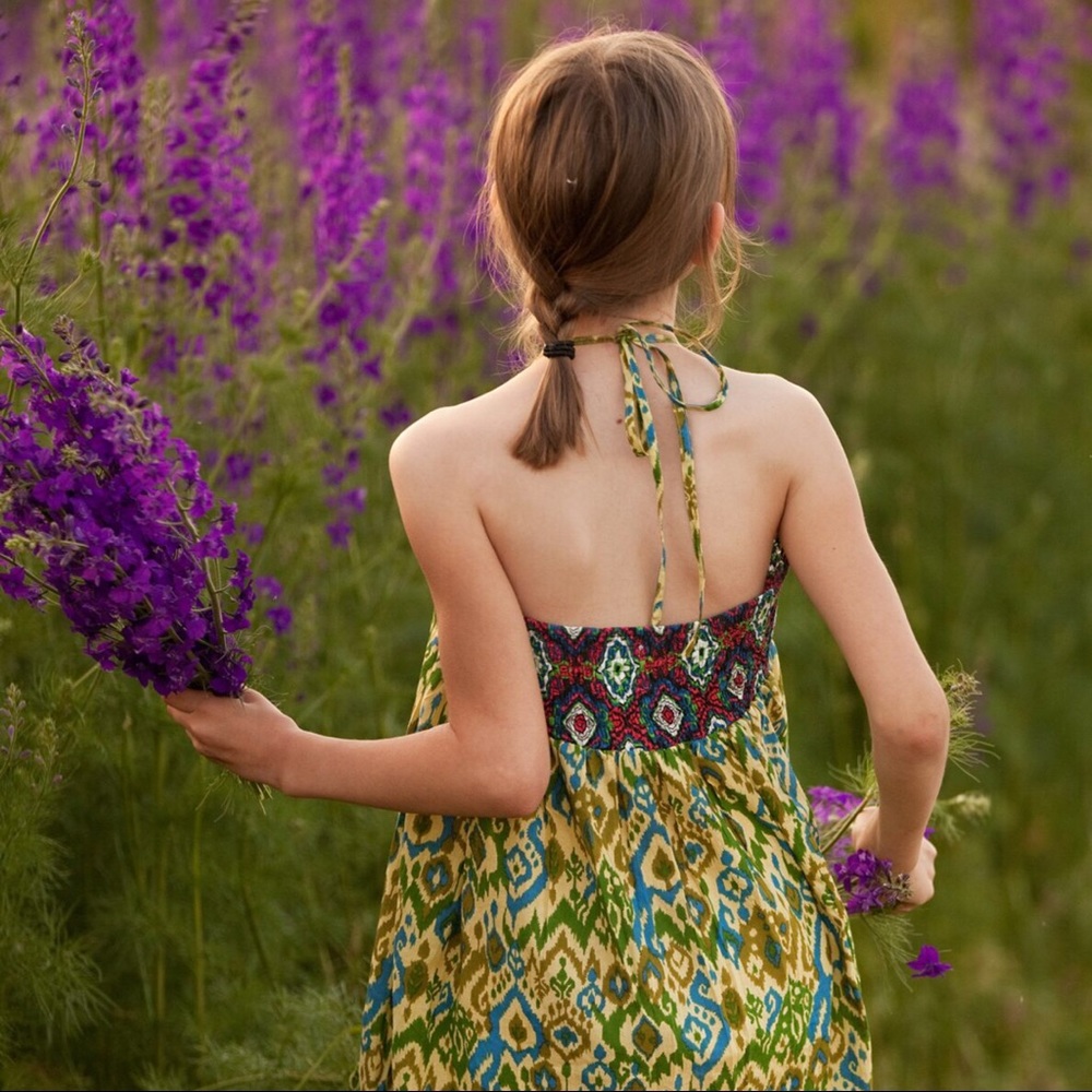 Geometric Halter Maxi Dress - Picture 3 of 8
